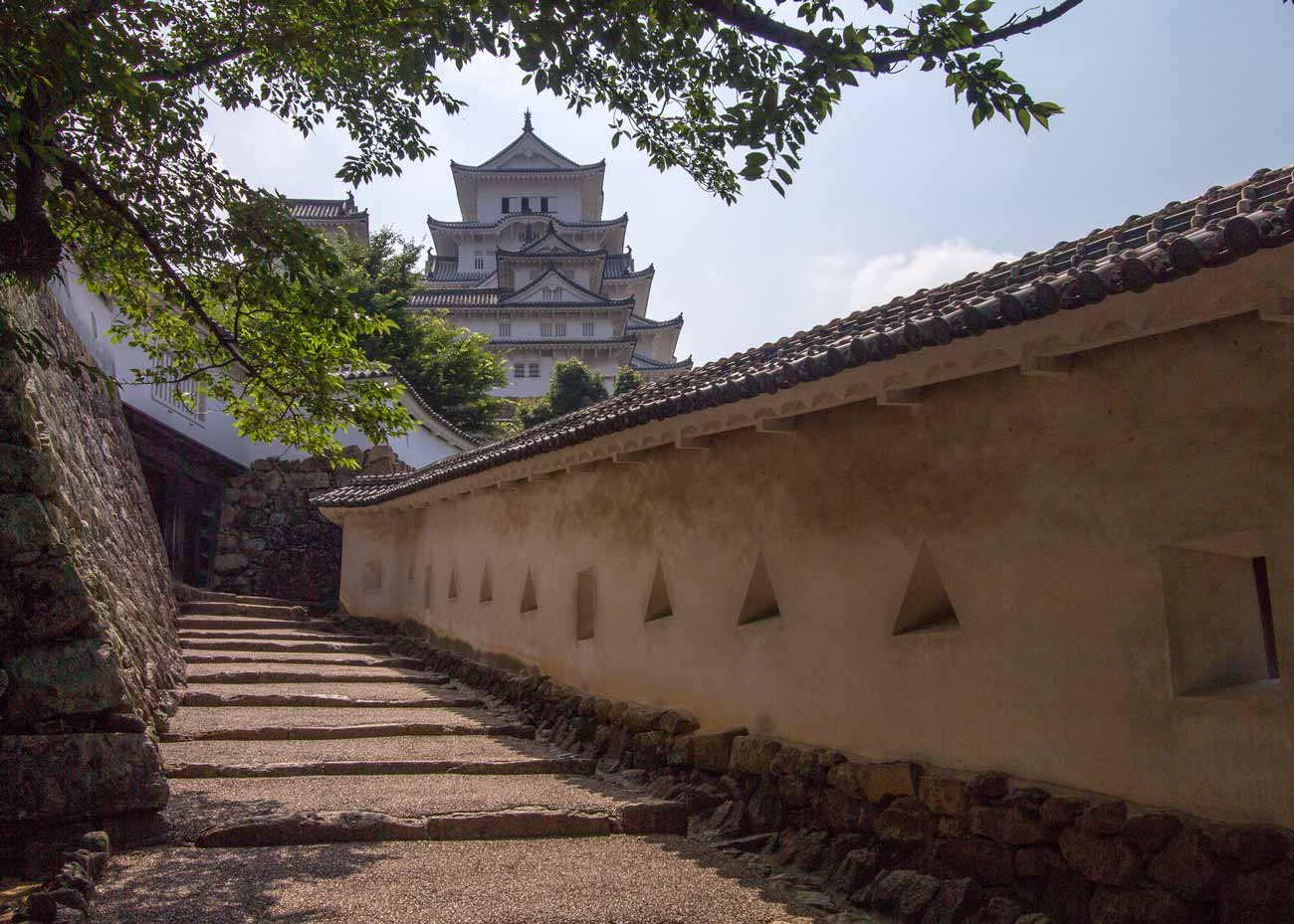 Himeji-Castle-Defenses Himeji-Castle-Defenses